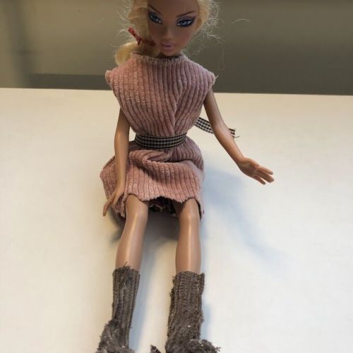 Dressing poupée 34 Barbie robe velours bottes