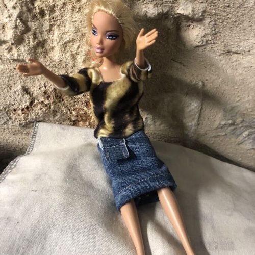 Dressing poupée 29 Barbie jupe jean's sweat